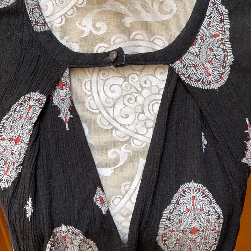 Free People black medallion Snap Out Of It tunic dress. Size XS - Picture 5 of 7